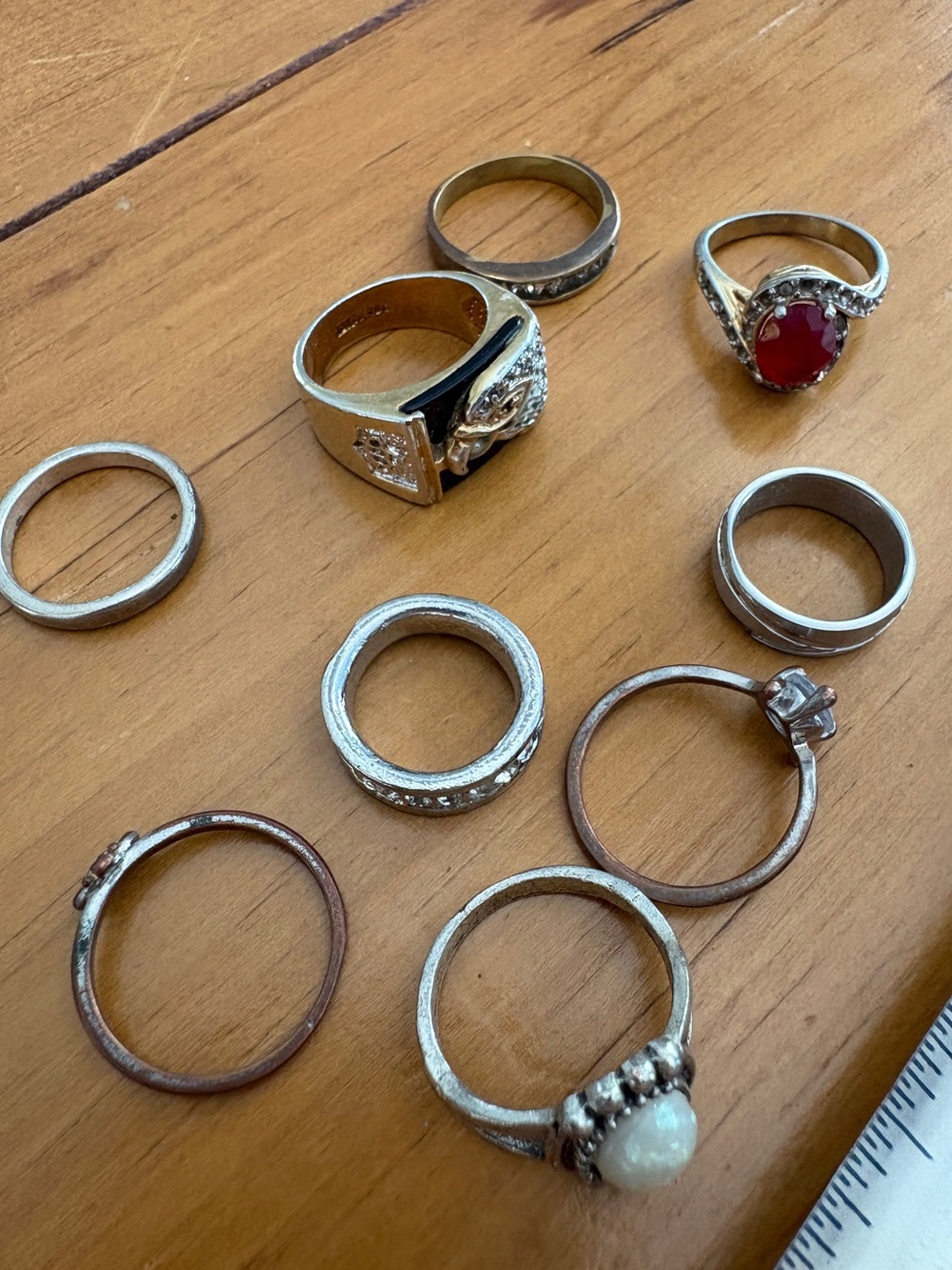 Vintage Mixed Fashion Rings Lot of 9 Silver Tone Gold Tone Costume Jewelry - Picture 4 of 7